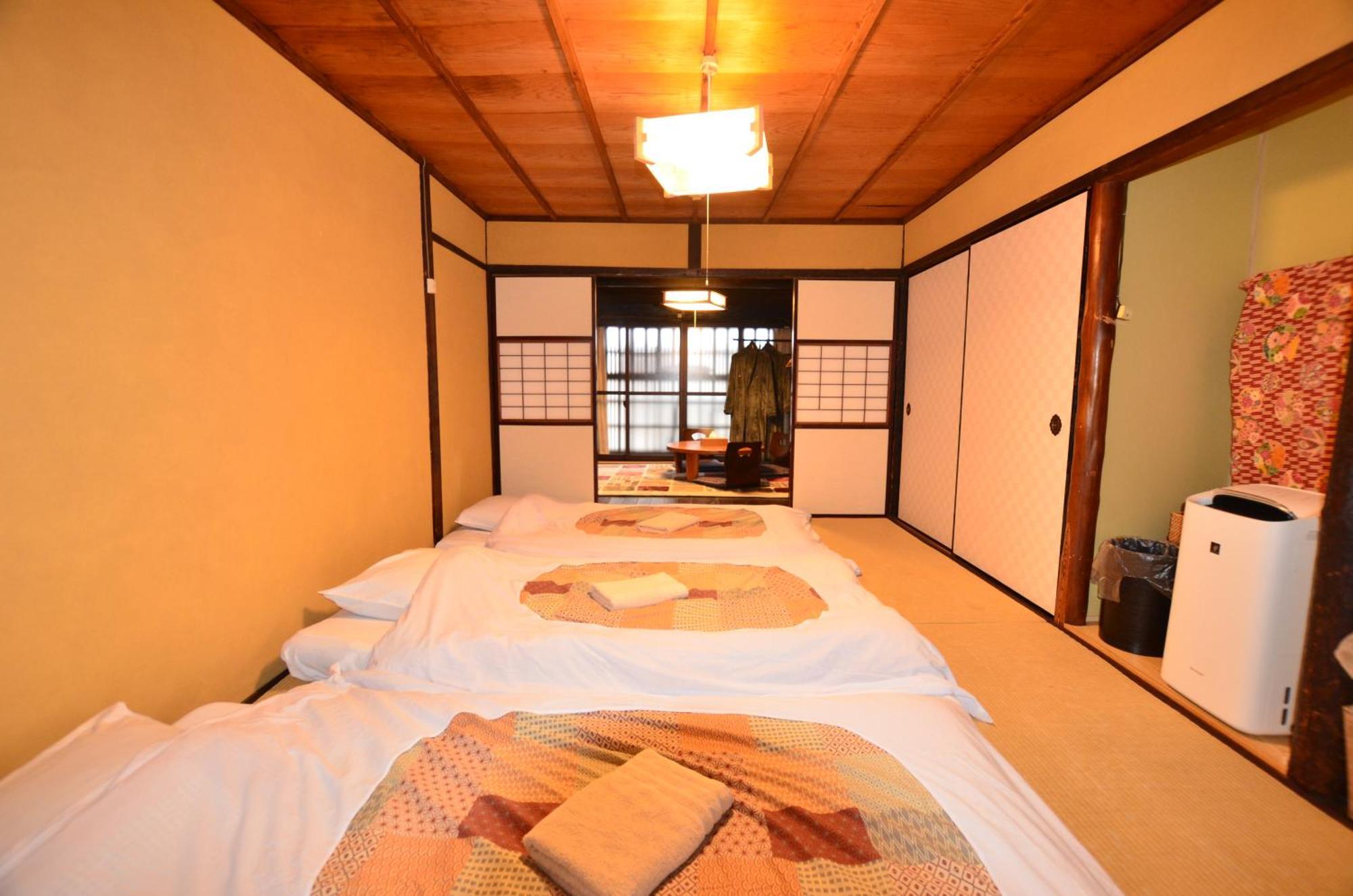 Colours Hostel Kyoto Exterior photo