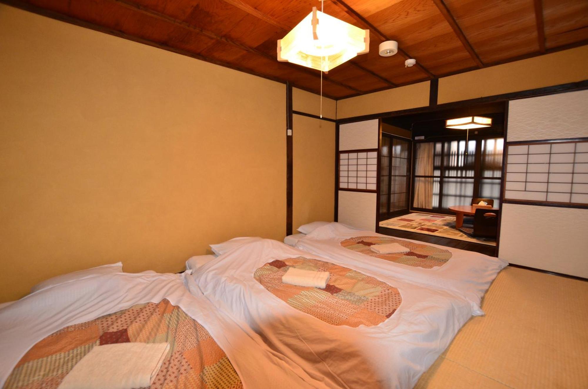 Colours Hostel Kyoto Exterior photo